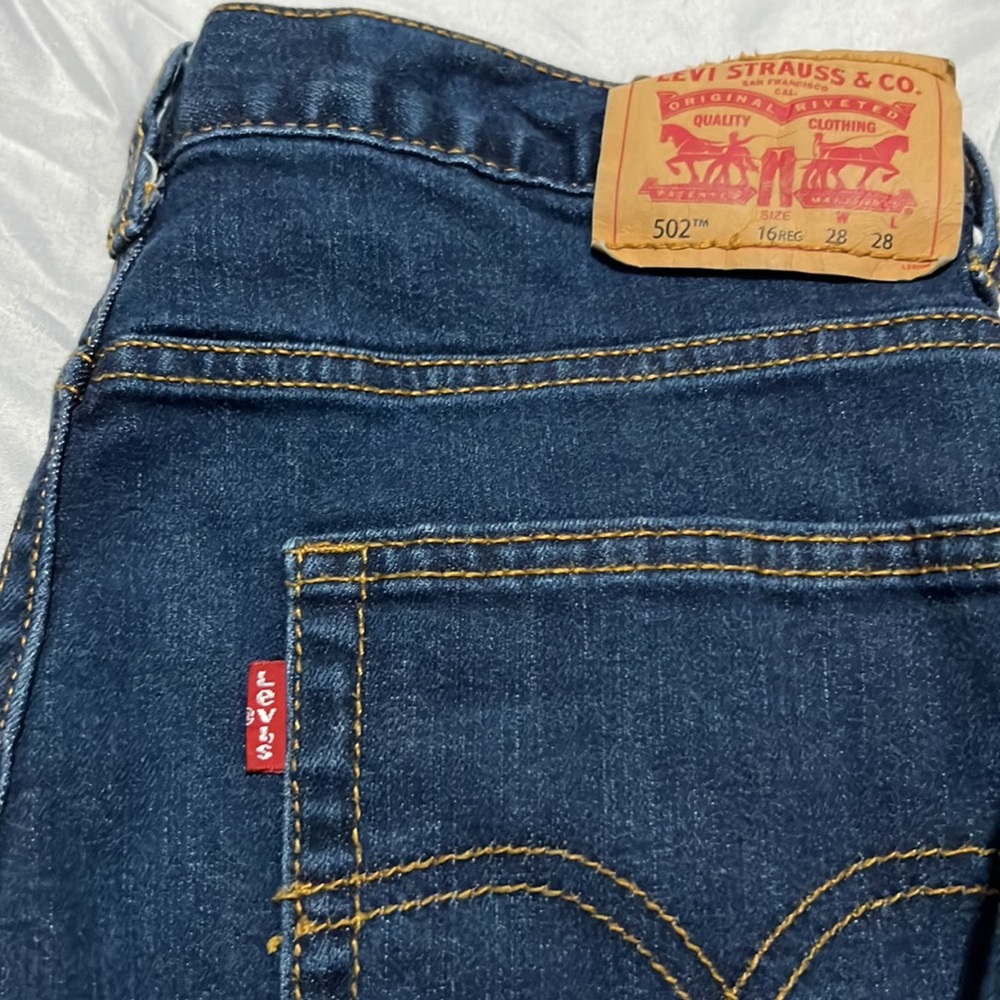 Boys Slim Fit Levi’s 502